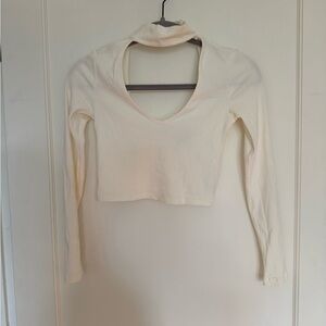Bershka Cream Ribbed Long-Sleeve Crop Top with Open Back